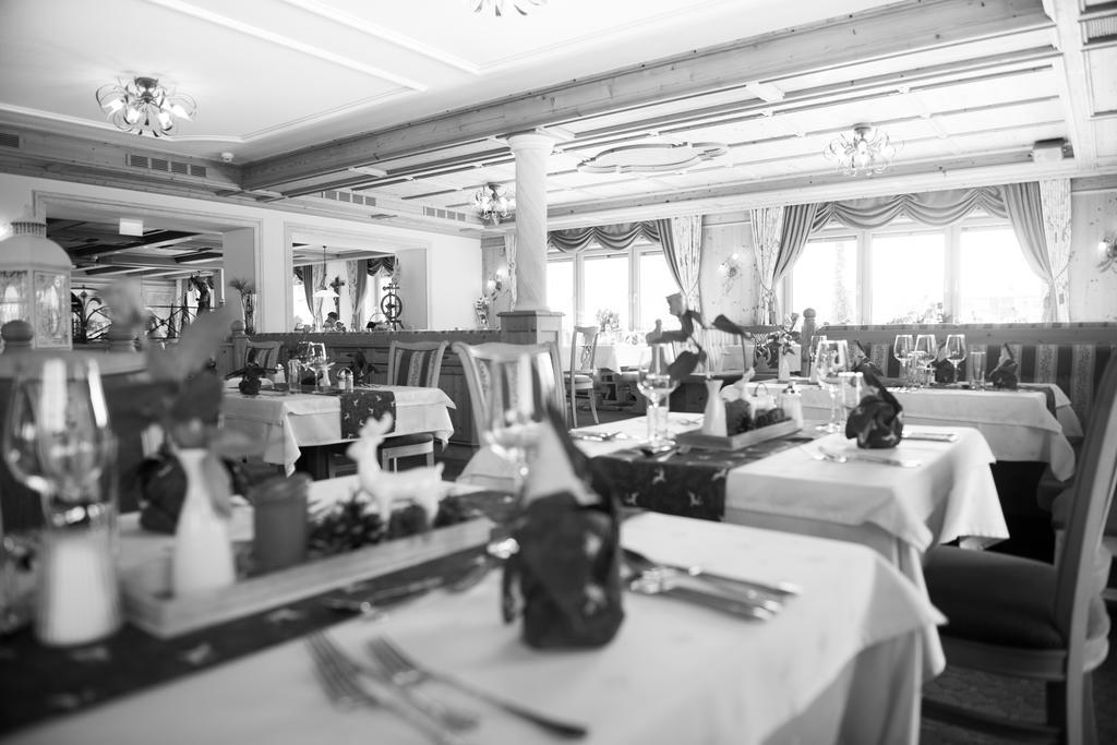 קוסן Hotel Riedl מראה חיצוני תמונה